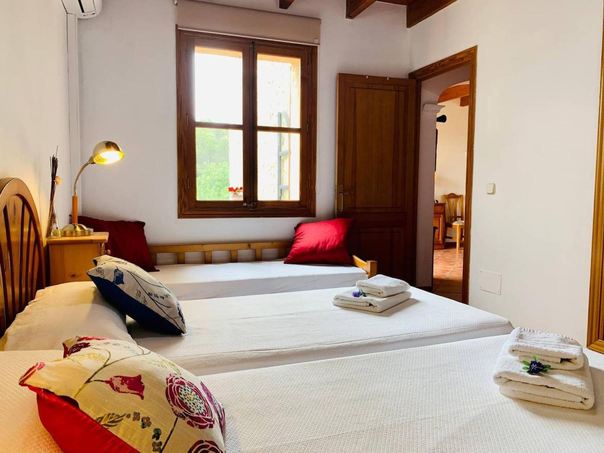 Vignette Collection Finca Banyols By Ihg Alaro Ngoại thất bức ảnh